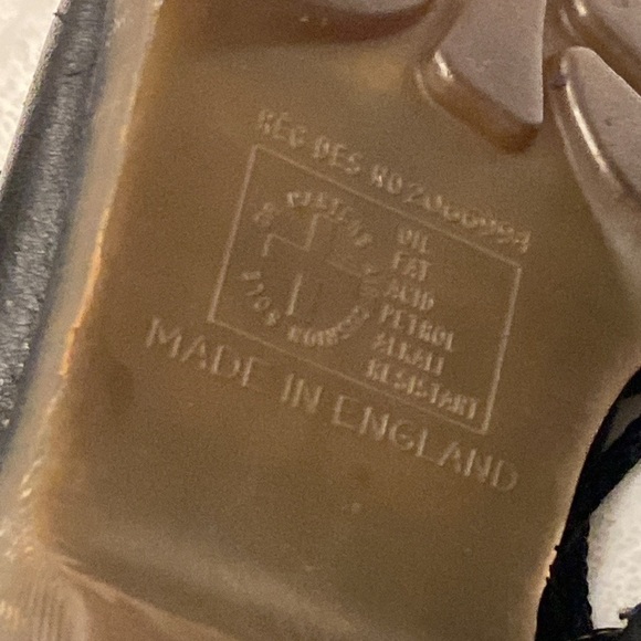 Vintage 90’s 8542 Dr Martens unisex black leather oil resistant work boots - Picture 7 of 9